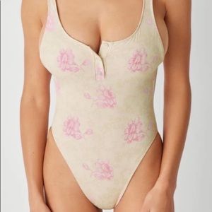 Brand new size large Frankie’s Bikini with tags.